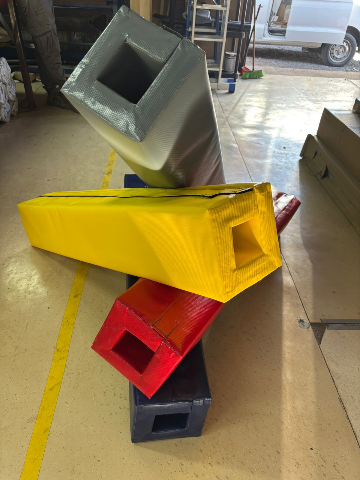 Protectores pilares taller mueblería y creaciones