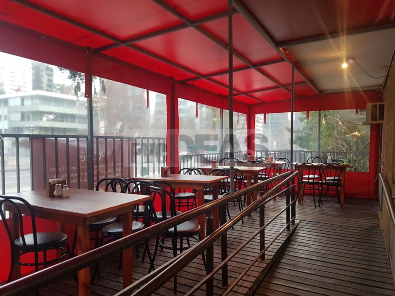 Instalación de carpas y techos de lona